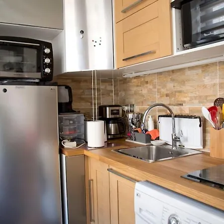 Apartament Charming Rue Des Rosiers *